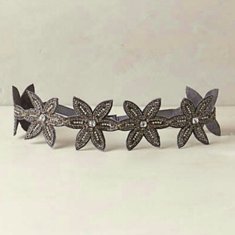 Anthropologie Jeweled Star Flower Belt